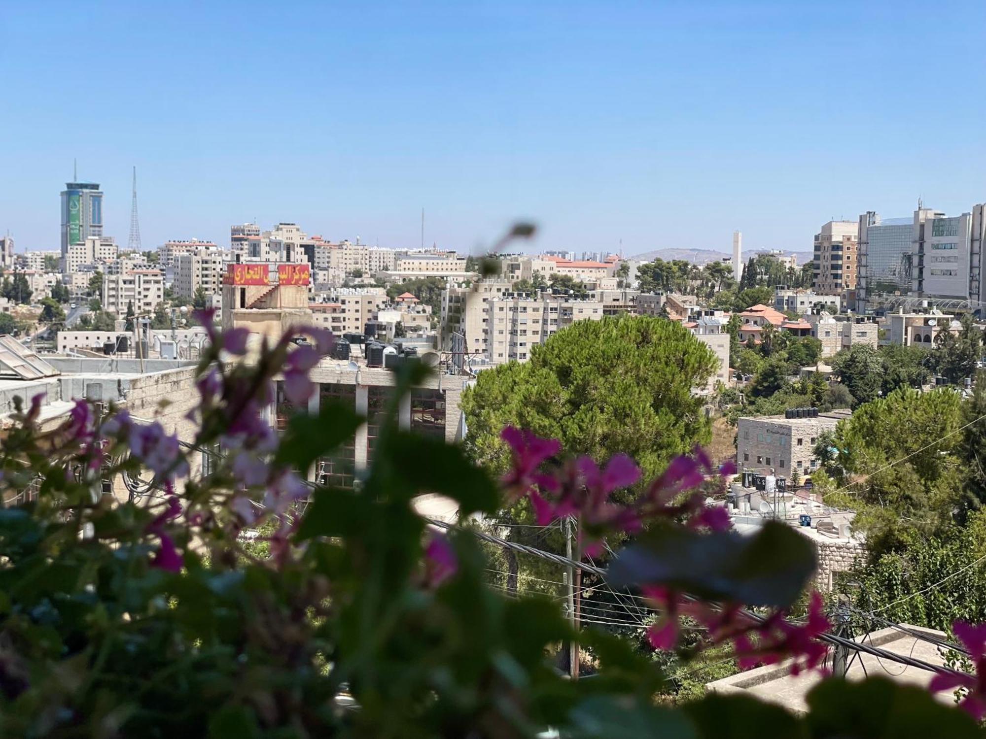 Mizirawi Historic Hotel Ramallah Exterior photo